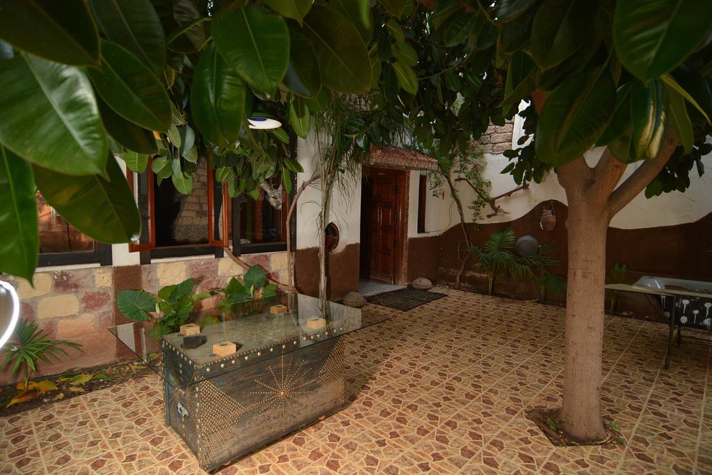 Maison D'Hotes Ait Bou Izryane Timoulilt Exterior photo
