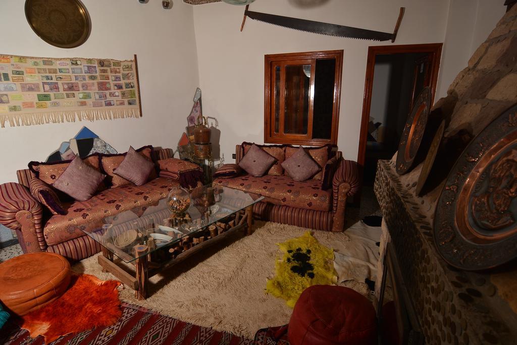 Maison D'Hotes Ait Bou Izryane Timoulilt Exterior photo